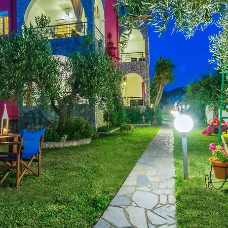 Paradise Apartment *